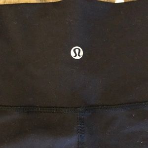 Authentic LuLu Lemon Cropped Pants